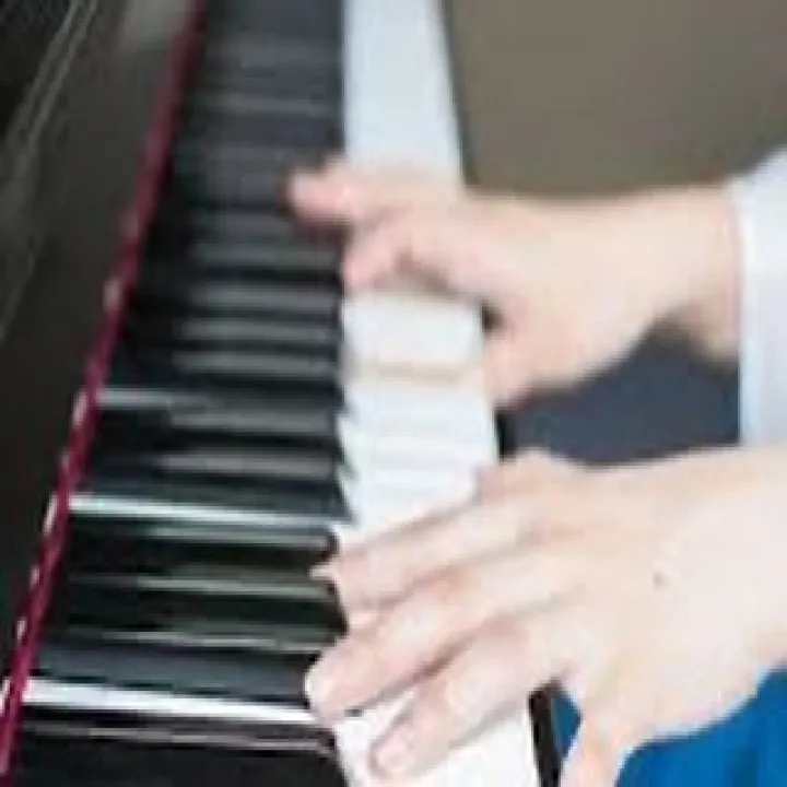 『ピアノ』ピアノはグループレッスンよりも個人レッスンがよい理...