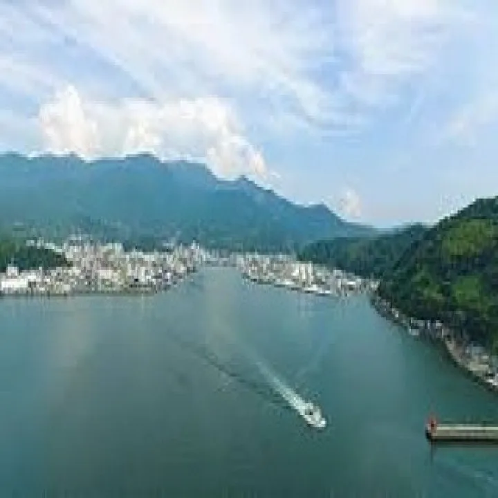 『学芸大学』奏でる音楽は、顔に現れる『ピアノ教室』